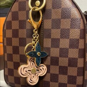 🔥Sale Louis Vuitton key ring, bag charm Pink and Blue Floral